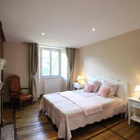 Maison De Caractere Renovee Avec Jardin, Cheminee Et Wifi Proche Du Puy Mary - Fr-1-742-516 *